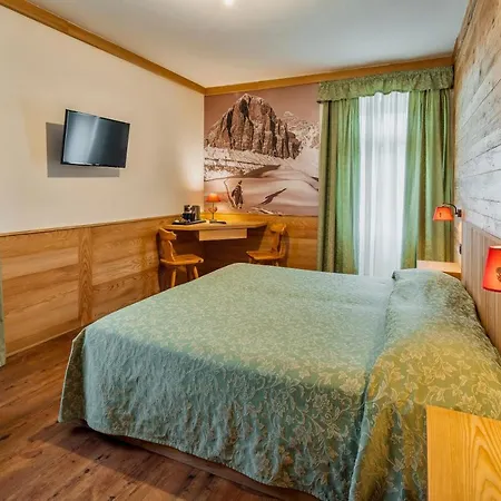 Hotel Corona Otel Cortina dʼAmpezzo